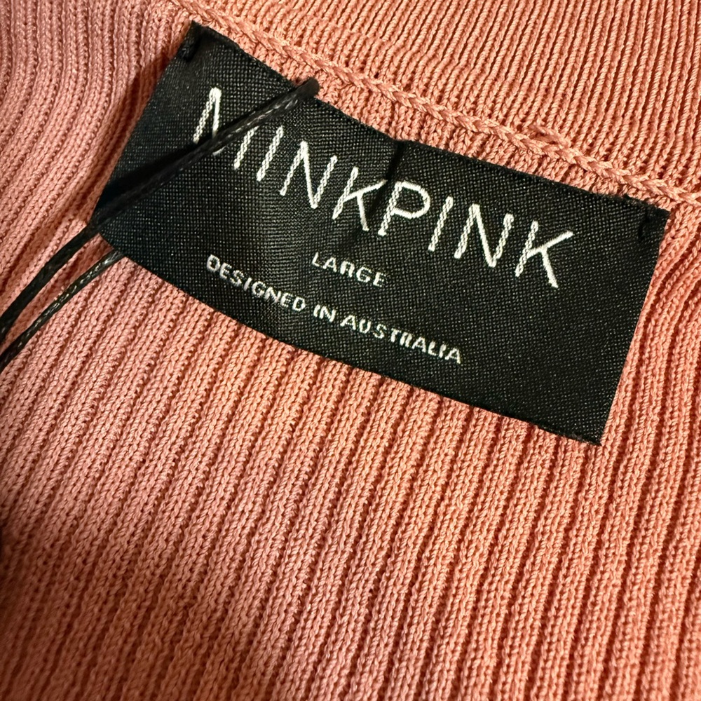 MinkPink Ribbed Collared Deepβ V-Neck Top π - Picture 5 of 8